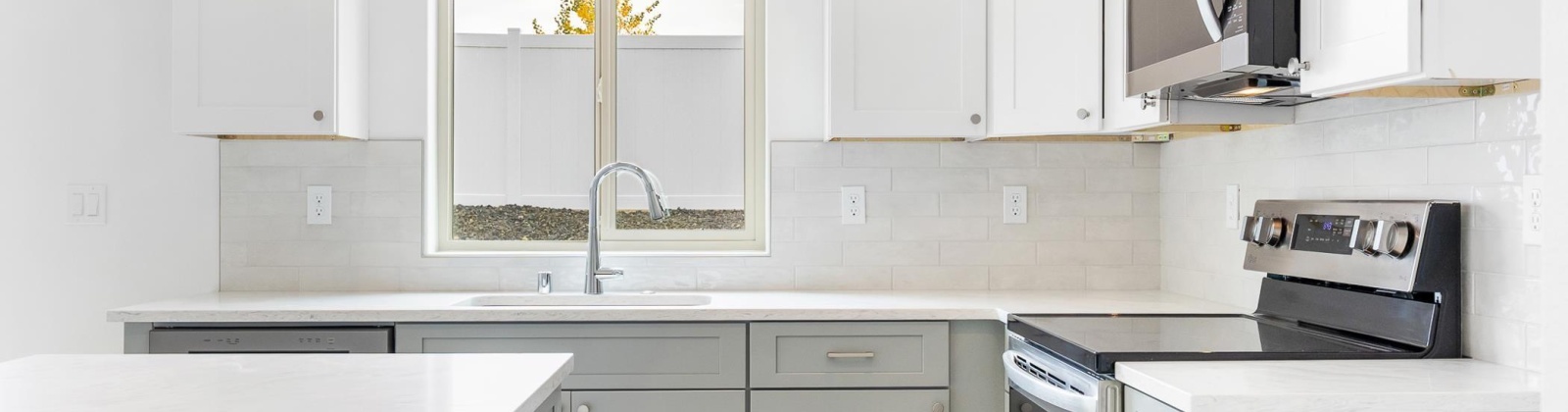 Grapevine Ct, West Richland, Washington 99353, 3 Bedrooms Bedrooms, 0 ,3 BathroomsBathrooms,Condos/townhomes,For Sale,Grapevine Ct,0,290582