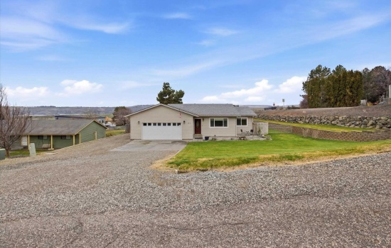 Mata Rd, Kennewick, Washington 99338, 3 Bedrooms Bedrooms, 0 ,2 BathroomsBathrooms,Houses,For Sale,Mata Rd,0,290605