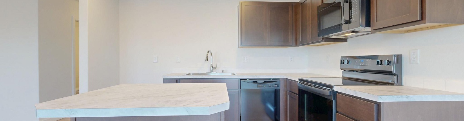 Quinault Place, Kennewick, Washington 99336, 3 Bedrooms Bedrooms, 0 ,3 BathroomsBathrooms,Condos/townhomes,For Sale,Quinault Place,0,290622