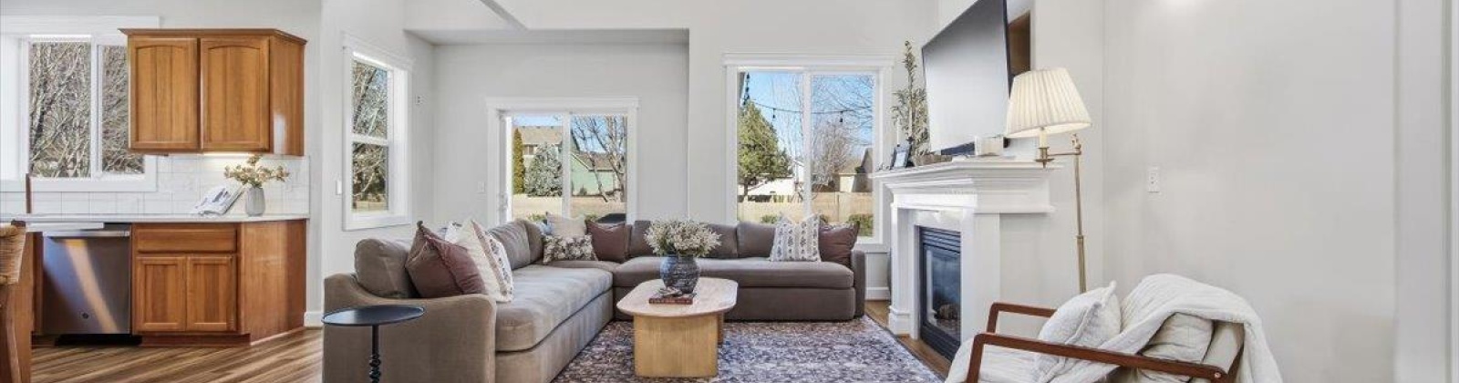 4th Pl, Kennewick, Washington 99336, 4 Bedrooms Bedrooms, 0 ,3 BathroomsBathrooms,Houses,For Sale,4th Pl,0,290617