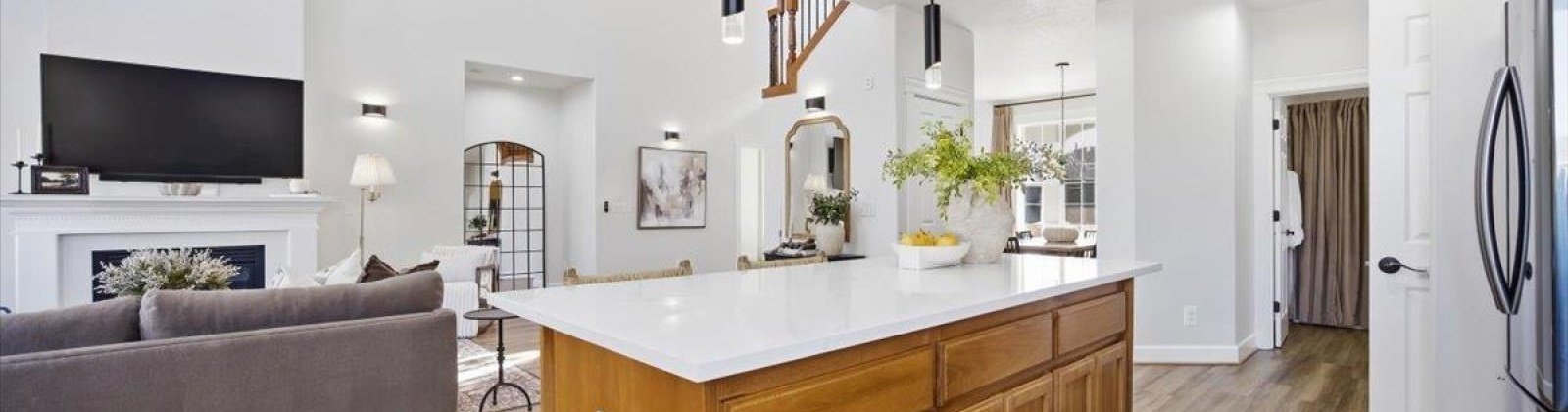 4th Pl, Kennewick, Washington 99336, 4 Bedrooms Bedrooms, 0 ,3 BathroomsBathrooms,Houses,For Sale,4th Pl,0,290617