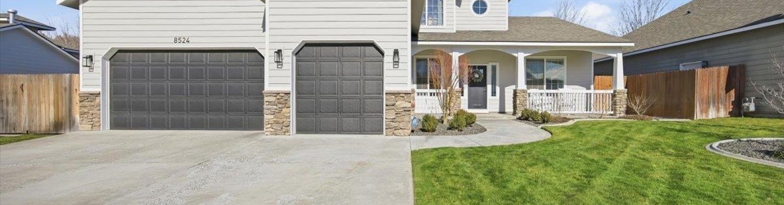 4th Pl, Kennewick, Washington 99336, 4 Bedrooms Bedrooms, 0 ,3 BathroomsBathrooms,Houses,For Sale,4th Pl,0,290617