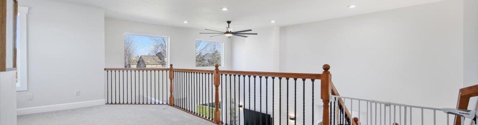 4th Pl, Kennewick, Washington 99336, 4 Bedrooms Bedrooms, 0 ,3 BathroomsBathrooms,Houses,For Sale,4th Pl,0,290617