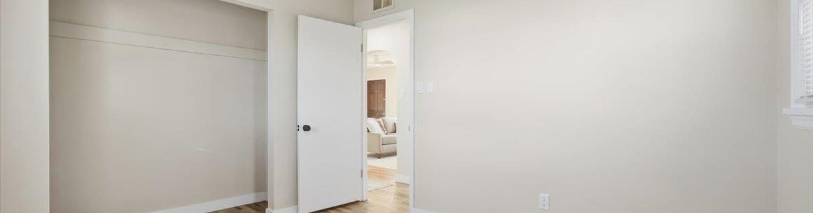 Hood Ave, Kennewick, Washington 99336, 3 Bedrooms Bedrooms, 0 ,1 BathroomBathrooms,Houses,For Sale,Hood Ave,0,290615