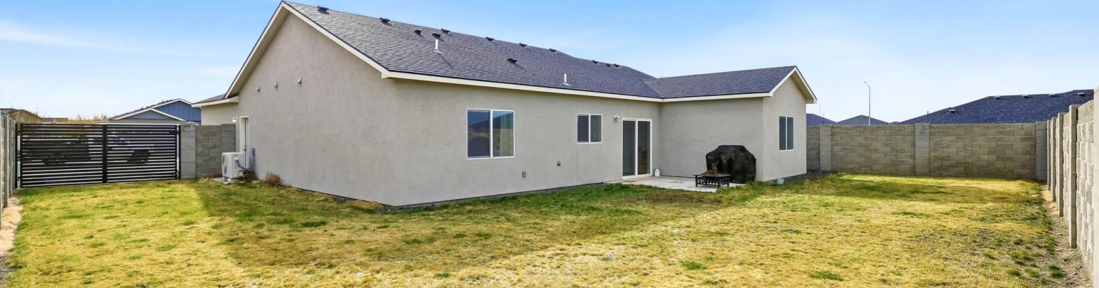 Helena Street, Pasco, Washington 99301, 4 Bedrooms Bedrooms, 0 ,2 BathroomsBathrooms,Houses,For Sale,Helena Street,0,290614