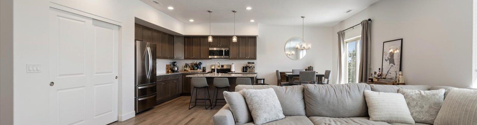 32nd Ave, Kennewick, Washington 99338, 3 Bedrooms Bedrooms, 0 ,3 BathroomsBathrooms,Houses,For Sale,32nd Ave,0,290612