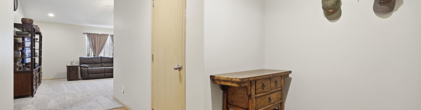 Osburn Ct, West Richland, Washington 99353, 3 Bedrooms Bedrooms, 0 ,2 BathroomsBathrooms,Houses,For Sale,Osburn Ct,0,290608