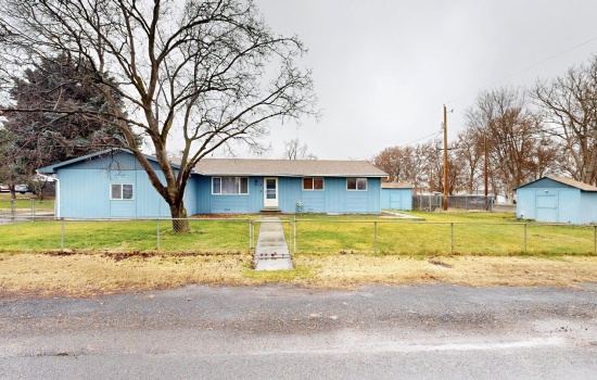 Arrowhead Avenue, Kennewick, Washington 99336, 3 Bedrooms Bedrooms, 0 ,2 BathroomsBathrooms,Houses,For Sale,Arrowhead Avenue,0,290611