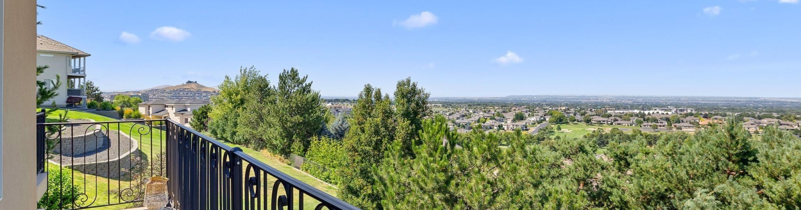 43rd Avenue, Kennewick, Washington 99337, 3 Bedrooms Bedrooms, 0 ,4 BathroomsBathrooms,Houses,For Sale,43rd Avenue,0,290635