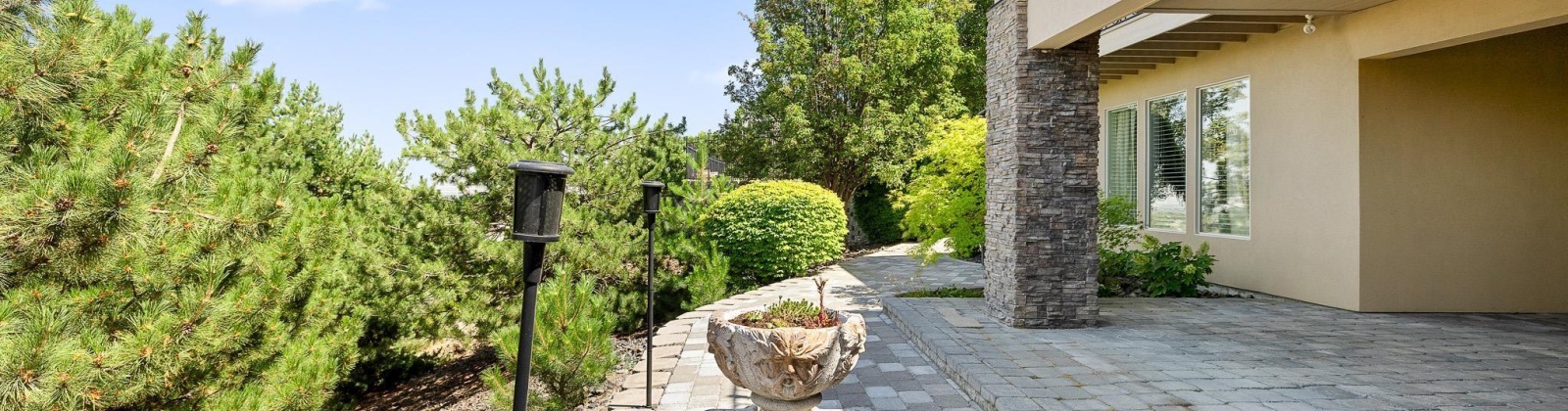 43rd Avenue, Kennewick, Washington 99337, 3 Bedrooms Bedrooms, 0 ,4 BathroomsBathrooms,Houses,For Sale,43rd Avenue,0,290635