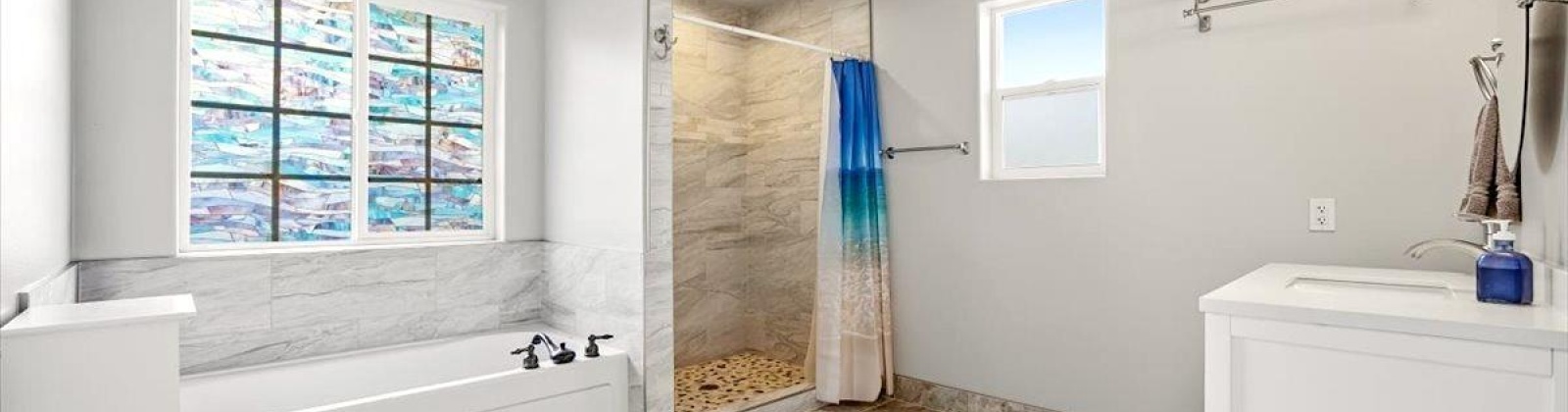 Canyon Ave, Kennewick, Washington 99336, 4 Bedrooms Bedrooms, 0 ,3 BathroomsBathrooms,Houses,For Sale,Canyon Ave,0,290634