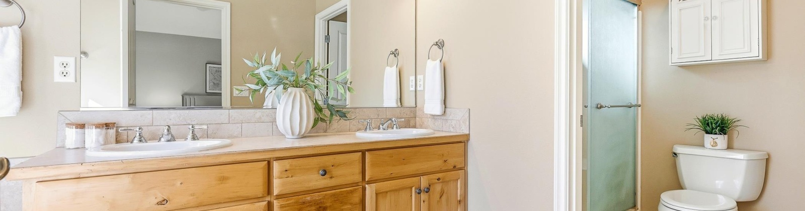 17th Ave, Kennewick, Washington 99338, 3 Bedrooms Bedrooms, 0 ,2 BathroomsBathrooms,Houses,For Sale,17th Ave,0,290626