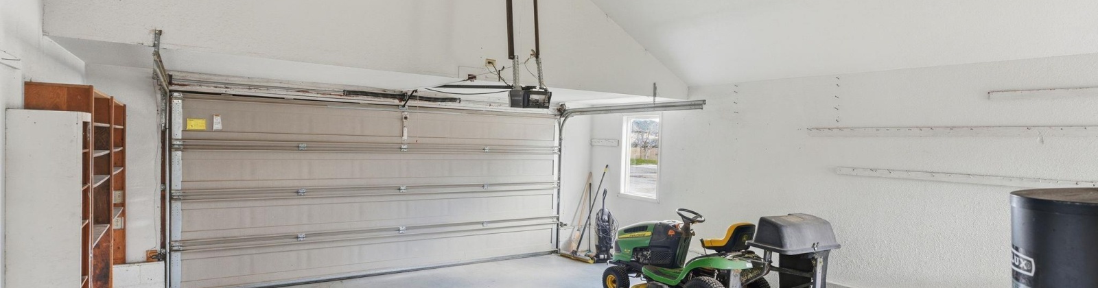 Irving, Pasco, Washington 99301, 4 Bedrooms Bedrooms, 0 ,3 BathroomsBathrooms,Houses,For Sale,Irving,0,290627