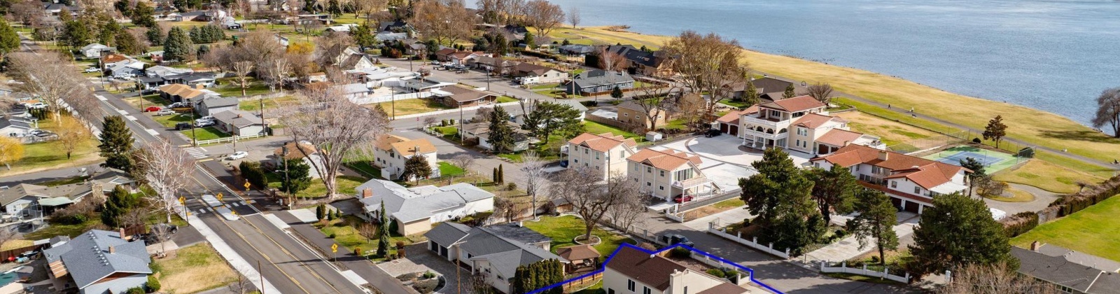 Irving, Pasco, Washington 99301, 4 Bedrooms Bedrooms, 0 ,3 BathroomsBathrooms,Houses,For Sale,Irving,0,290627