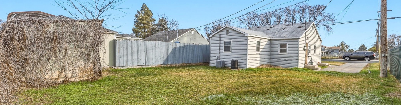 Rainier St., Kennewick, Washington 99336, 2 Bedrooms Bedrooms, 0 ,1 BathroomBathrooms,Houses,For Sale,Rainier St.,0,290651