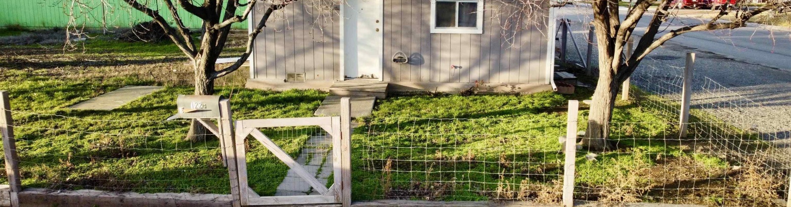 Roosevelt Rd., Sunnyside, Washington 98944, 1 Bedroom Bedrooms, 0 ,1 BathroomBathrooms,Houses,For Sale,Roosevelt Rd.,0,290678