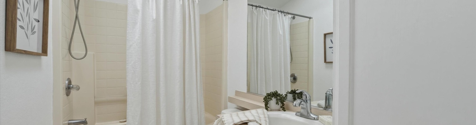 875 PR SE, Kennewick, Washington 99338, 3 Bedrooms Bedrooms, 0 ,2 BathroomsBathrooms,Manufactured Homes,For Sale,875 PR SE,0,290677