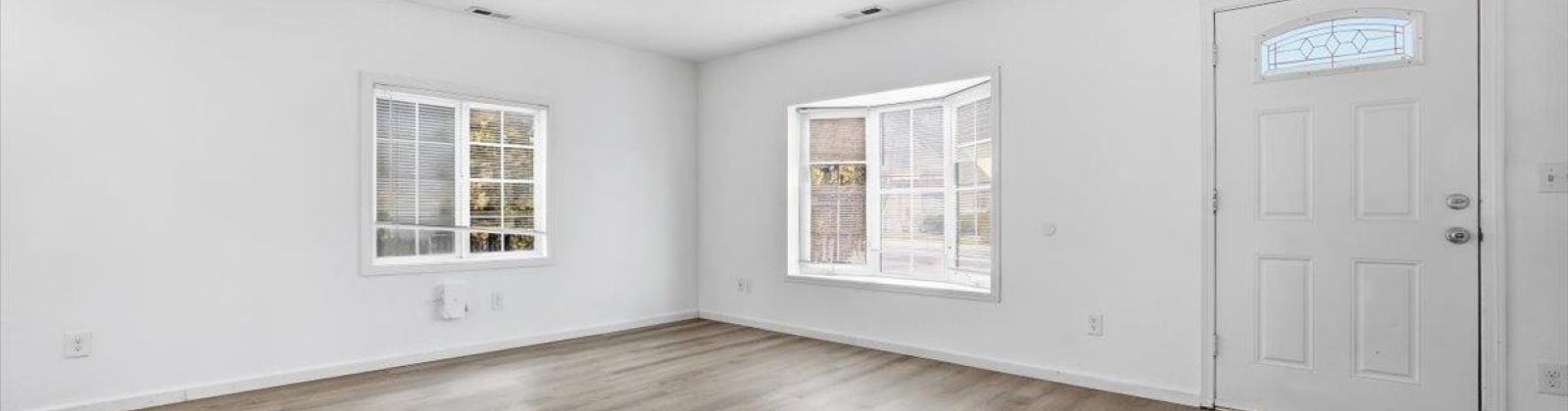 4th Pl, Kennewick, Washington 99336, 3 Bedrooms Bedrooms, 0 ,2 BathroomsBathrooms,Houses,For Sale,4th Pl,0,290676