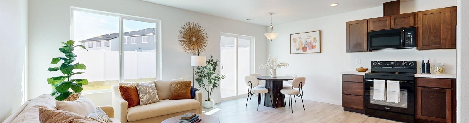 Yost Street, Kennewick, Washington 99336, 3 Bedrooms Bedrooms, 0 ,3 BathroomsBathrooms,Condos/townhomes,For Sale,Yost Street,0,290671