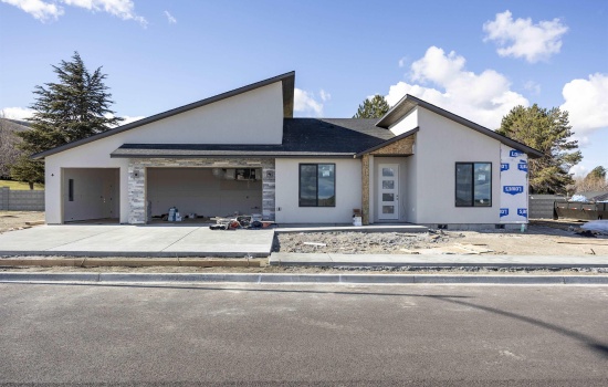 Lariat Lane, Richland, Washington 99352, 4 Bedrooms Bedrooms, 0 ,3 BathroomsBathrooms,Houses,For Sale,Lariat Lane,0,290670