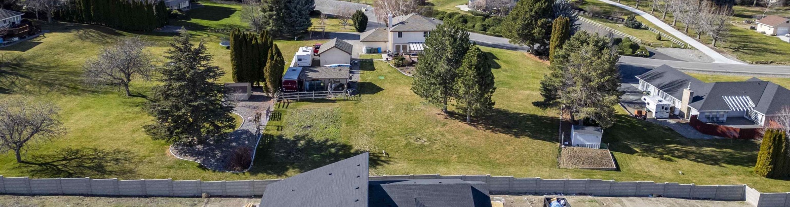 Lariat Lane, Richland, Washington 99352, 4 Bedrooms Bedrooms, 0 ,3 BathroomsBathrooms,Houses,For Sale,Lariat Lane,0,290670