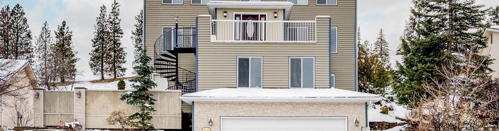 Robert St, Pullman, Washington 99163, 5 Bedrooms Bedrooms, 0 ,4 BathroomsBathrooms,Houses,For Sale,Robert St,0,290672