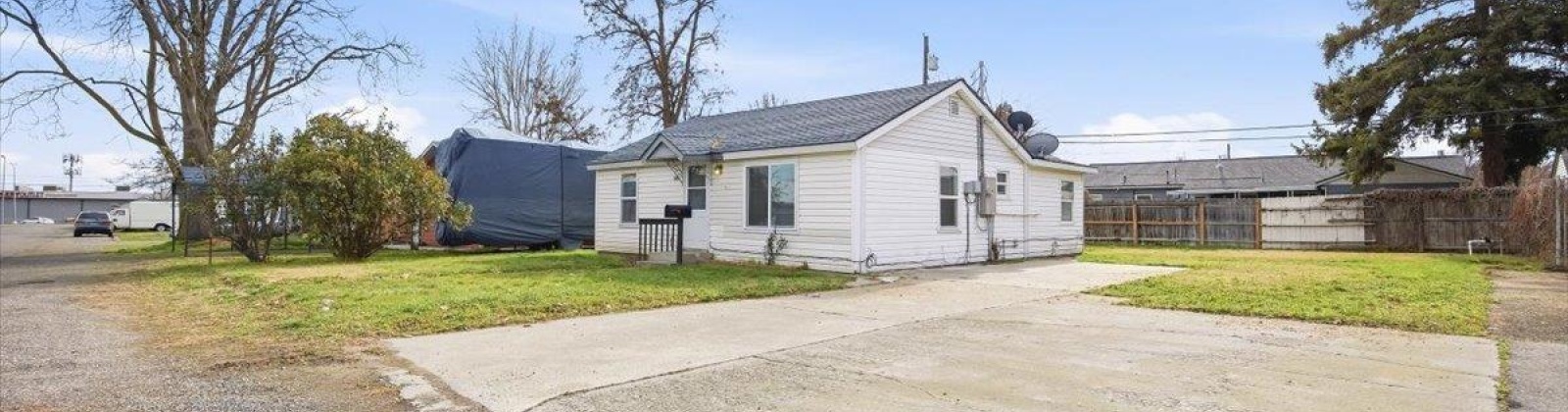 4th Pl, Kennewick, Washington 99336, 3 Bedrooms Bedrooms, 0 ,1 BathroomBathrooms,Houses,For Sale,4th Pl,0,290675