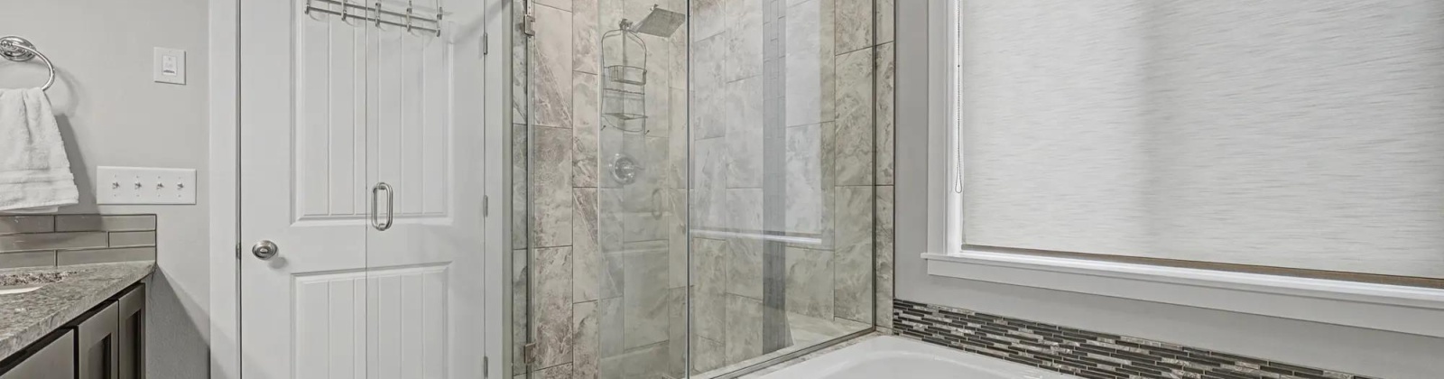 33rd Pl, Kennewick, Washington 99338, 3 Bedrooms Bedrooms, 0 ,2 BathroomsBathrooms,Houses,For Sale,33rd Pl,0,290674