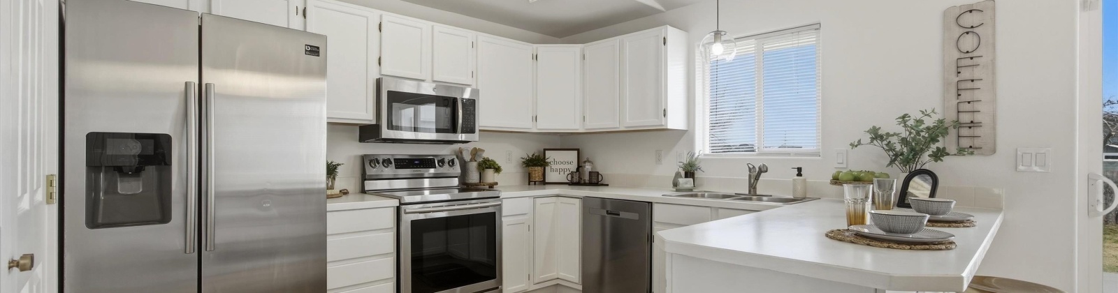 Iris St., West Richland, Washington 99353, 3 Bedrooms Bedrooms, 0 ,2 BathroomsBathrooms,Houses,For Sale,Iris St.,0,290673