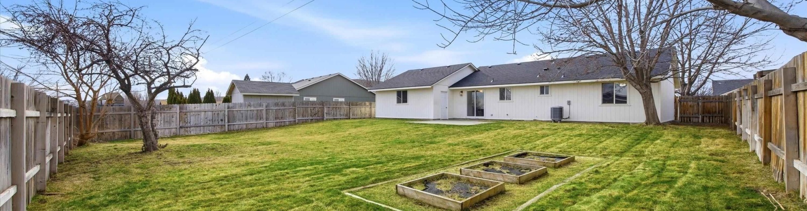 Iris St., West Richland, Washington 99353, 3 Bedrooms Bedrooms, 0 ,2 BathroomsBathrooms,Houses,For Sale,Iris St.,0,290673