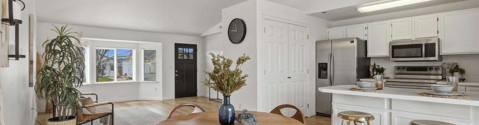 Iris St., West Richland, Washington 99353, 3 Bedrooms Bedrooms, 0 ,2 BathroomsBathrooms,Houses,For Sale,Iris St.,0,290673