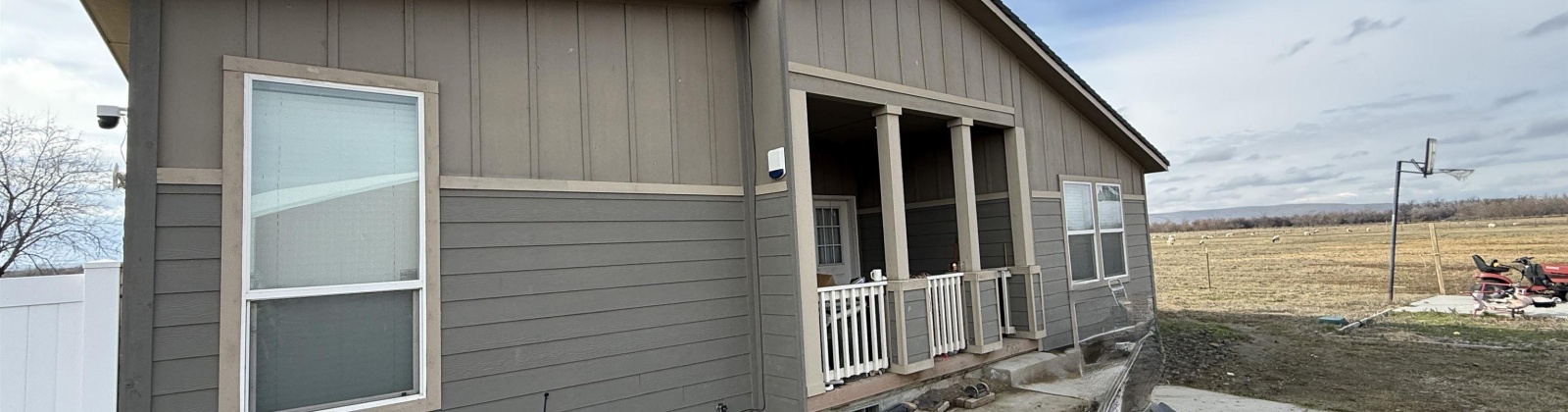 Foster Rd, Toppenish, Washington 98948, 4 Bedrooms Bedrooms, 0 ,3 BathroomsBathrooms,Manufactured Homes,For Sale,Foster Rd,0,290700