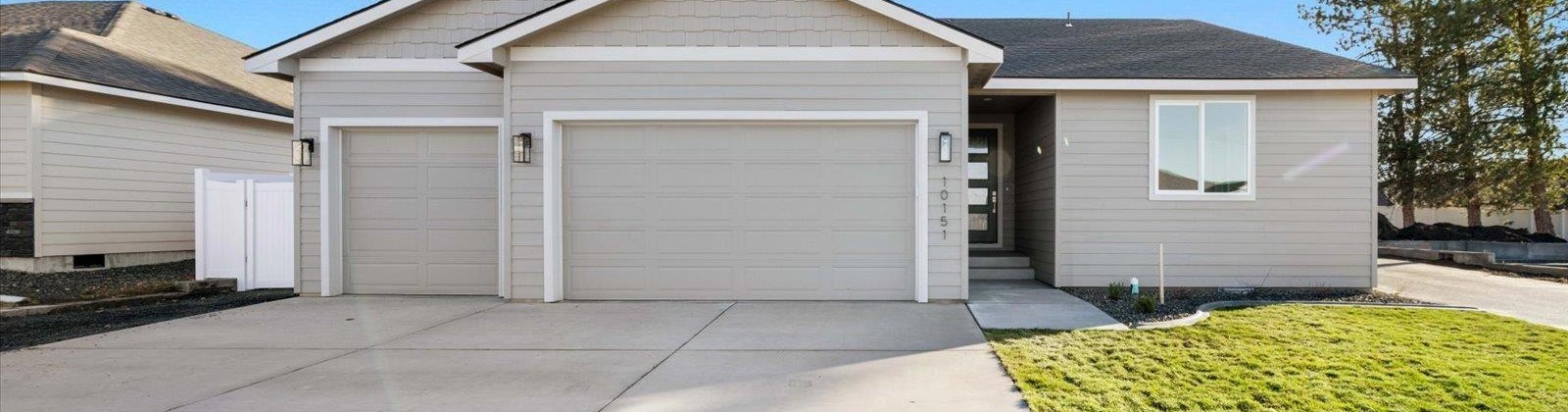 16th Place, Kennewick, Washington 99338, 3 Bedrooms Bedrooms, 0 ,2 BathroomsBathrooms,Houses,For Sale,16th Place,0,290774