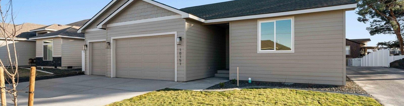 16th Place, Kennewick, Washington 99338, 3 Bedrooms Bedrooms, 0 ,2 BathroomsBathrooms,Houses,For Sale,16th Place,0,290774