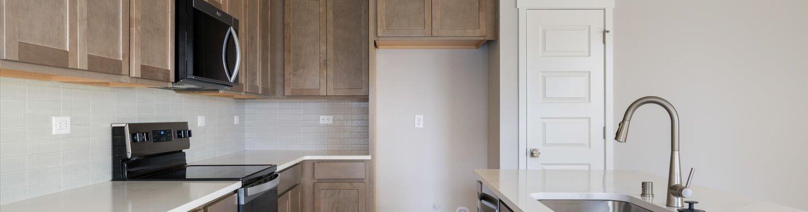 16th Place, Kennewick, Washington 99338, 3 Bedrooms Bedrooms, 0 ,2 BathroomsBathrooms,Houses,For Sale,16th Place,0,290774