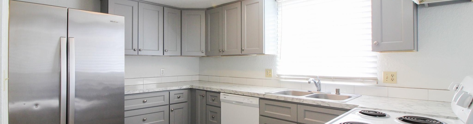 9th Avenue Unit B, Kennewick, Washington 99336, 2 Bedrooms Bedrooms, 0 ,2 BathroomsBathrooms,Commercial,For Rent,9th Avenue Unit B,0,290859