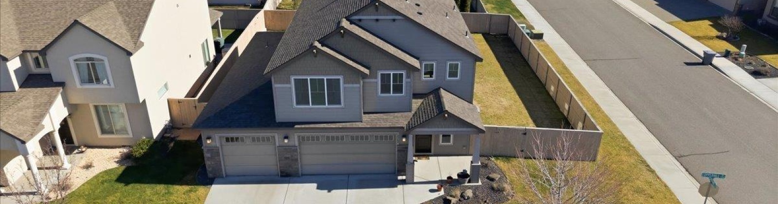 Copperhill St, Richland, Washington 99354, 4 Bedrooms Bedrooms, 0 ,3 BathroomsBathrooms,Houses,For Sale,Copperhill St,0,290908