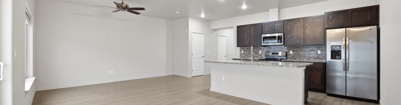 Quillan Place, Kennewick, Washington 99336, 3 Bedrooms Bedrooms, 0 ,3 BathroomsBathrooms,Condos/townhomes,For Sale,Quillan Place,0,291275