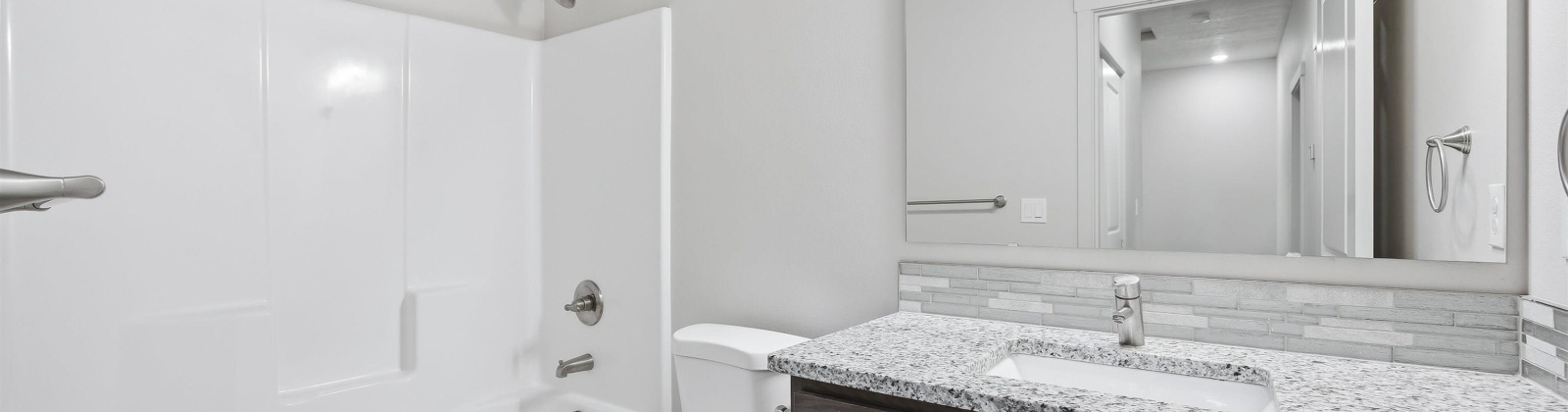 Quillan Place, Kennewick, Washington 99336, 3 Bedrooms Bedrooms, 0 ,3 BathroomsBathrooms,Condos/townhomes,For Sale,Quillan Place,0,291275