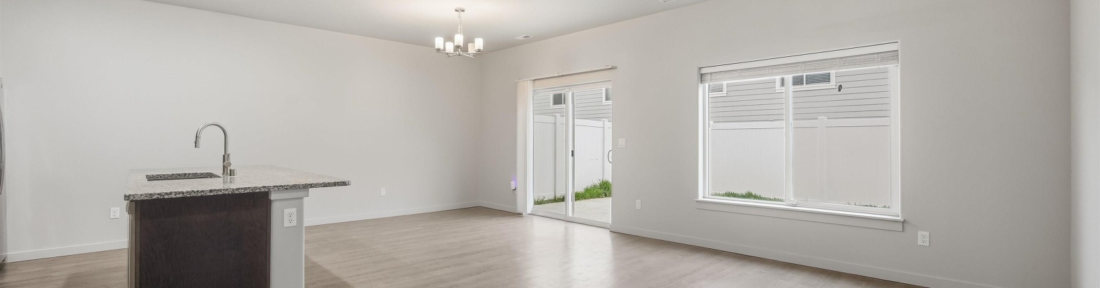 Quillan Place, Kennewick, Washington 99336, 3 Bedrooms Bedrooms, 0 ,3 BathroomsBathrooms,Condos/townhomes,For Sale,Quillan Place,0,291275