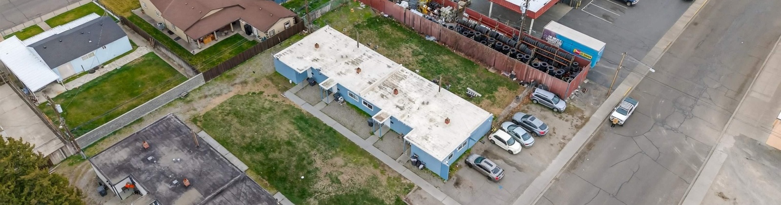 10Th Ave, Pasco, Washington 99301, 6 Bedrooms Bedrooms, 0 ,6 BathroomsBathrooms,Multi-family,For Sale,10Th Ave,0,291303