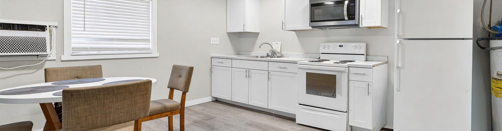 10Th Ave, Pasco, Washington 99301, 6 Bedrooms Bedrooms, 0 ,6 BathroomsBathrooms,Multi-family,For Sale,10Th Ave,0,291303