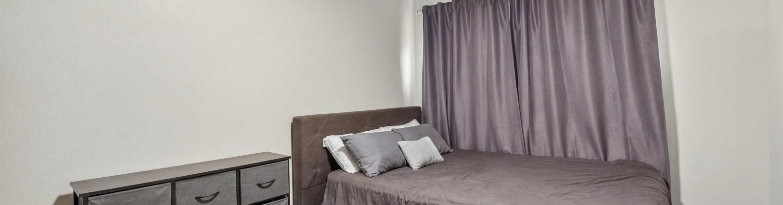 10Th Ave, Pasco, Washington 99301, 6 Bedrooms Bedrooms, 0 ,6 BathroomsBathrooms,Multi-family,For Sale,10Th Ave,0,291303