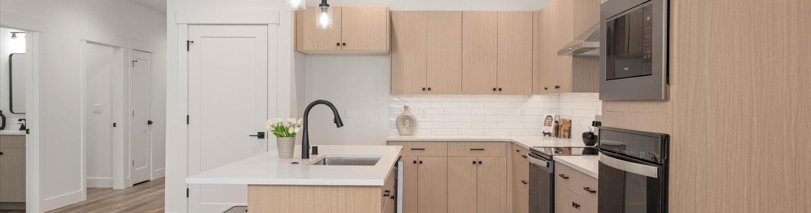 Fairhaven Loop, Richland, Washington 99352, 4 Bedrooms Bedrooms, 0 ,3 BathroomsBathrooms,Condos/townhomes,For Sale,Fairhaven Loop,0,291365