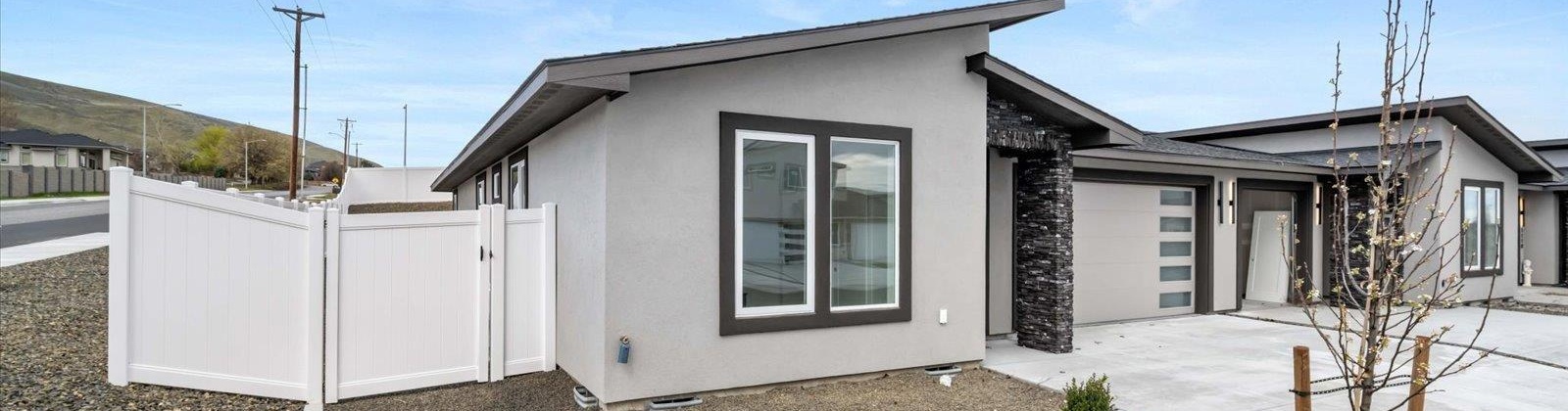 Fairhaven Loop, Richland, Washington 99352, 4 Bedrooms Bedrooms, 0 ,3 BathroomsBathrooms,Condos/townhomes,For Sale,Fairhaven Loop,0,291365