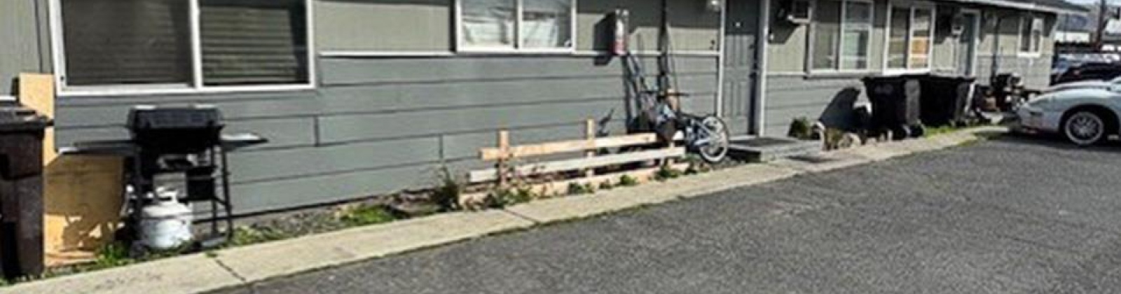 Perry Street, Yakima, Washington 98902, 6 Bedrooms Bedrooms, 0 ,3 BathroomsBathrooms,Multi-family,For Sale,Perry Street,0,291367