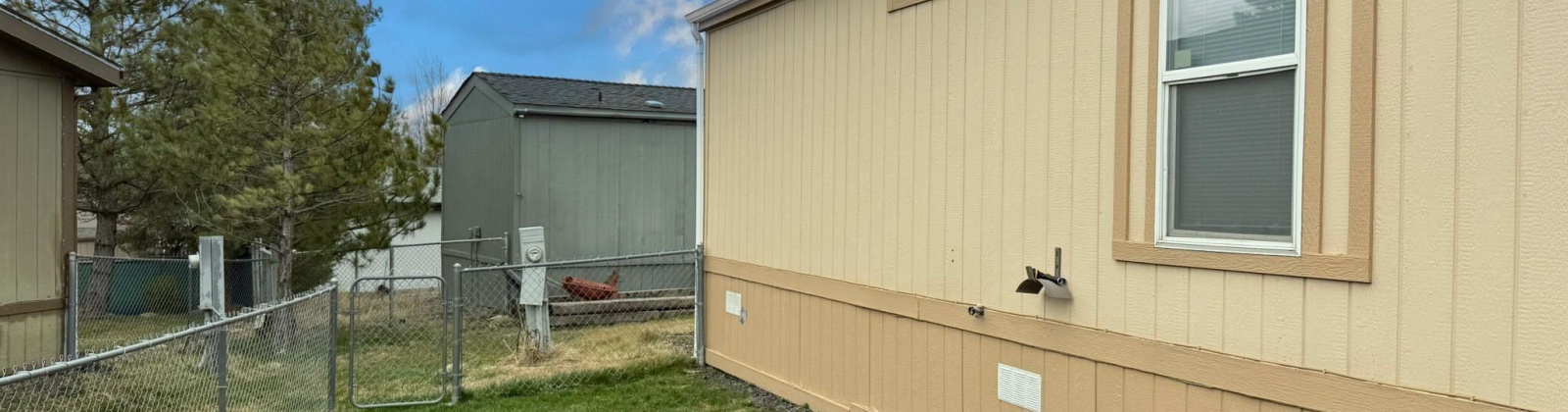 Golden Hills Dr. #38, Pullman, Washington 99163, 2 Bedrooms Bedrooms, 0 ,1 BathroomBathrooms,Manufactured Homes,For Sale,Golden Hills Dr. #38,0,291389