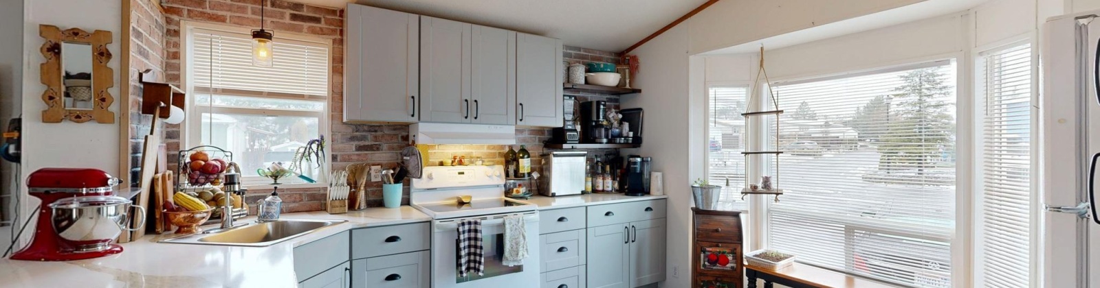 Golden Hills Dr. #38, Pullman, Washington 99163, 2 Bedrooms Bedrooms, 0 ,1 BathroomBathrooms,Manufactured Homes,For Sale,Golden Hills Dr. #38,0,291389