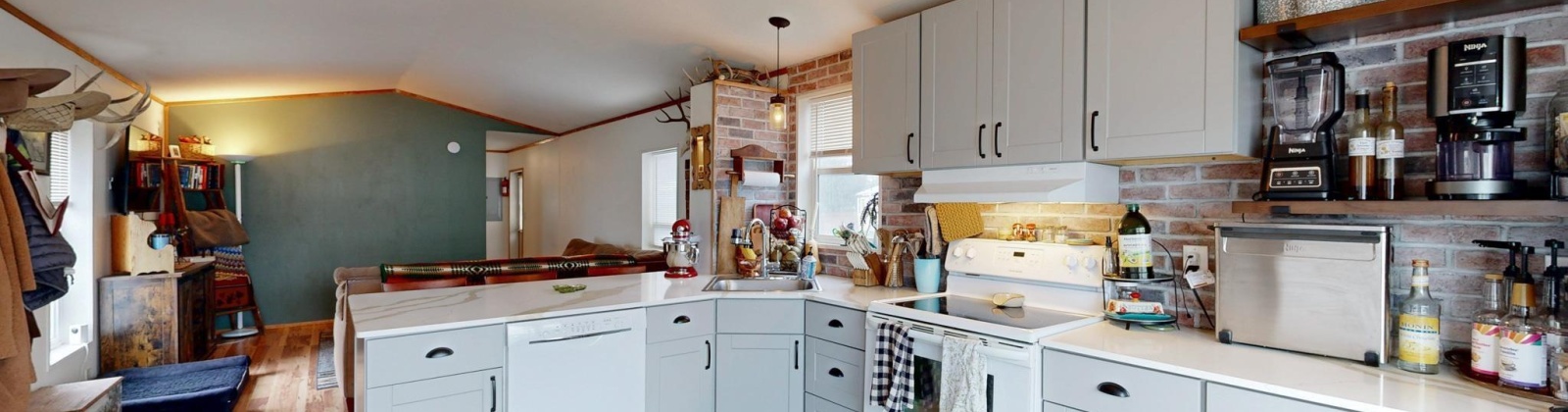 Golden Hills Dr. #38, Pullman, Washington 99163, 2 Bedrooms Bedrooms, 0 ,1 BathroomBathrooms,Manufactured Homes,For Sale,Golden Hills Dr. #38,0,291389