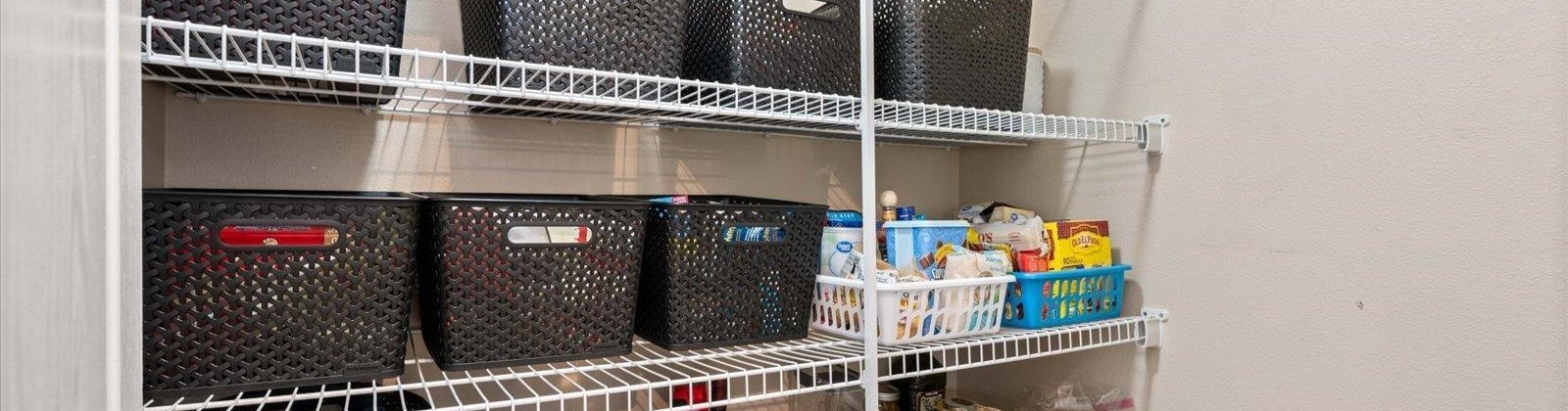 Pinehurst Street, West Richland, Washington 99353, 3 Bedrooms Bedrooms, 0 ,2 BathroomsBathrooms,Houses,For Sale,Pinehurst Street,0,291392